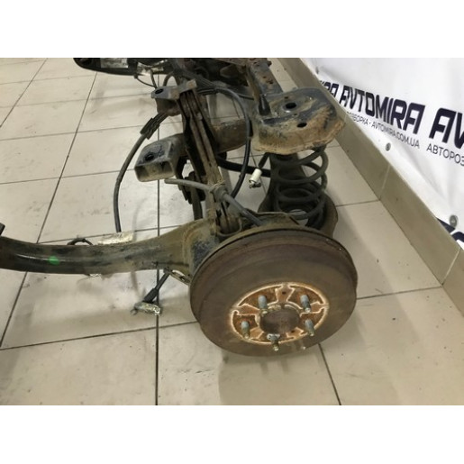 Балка подвески задняя комплектная Ford Focus 2 HB 2005-2010 1758060